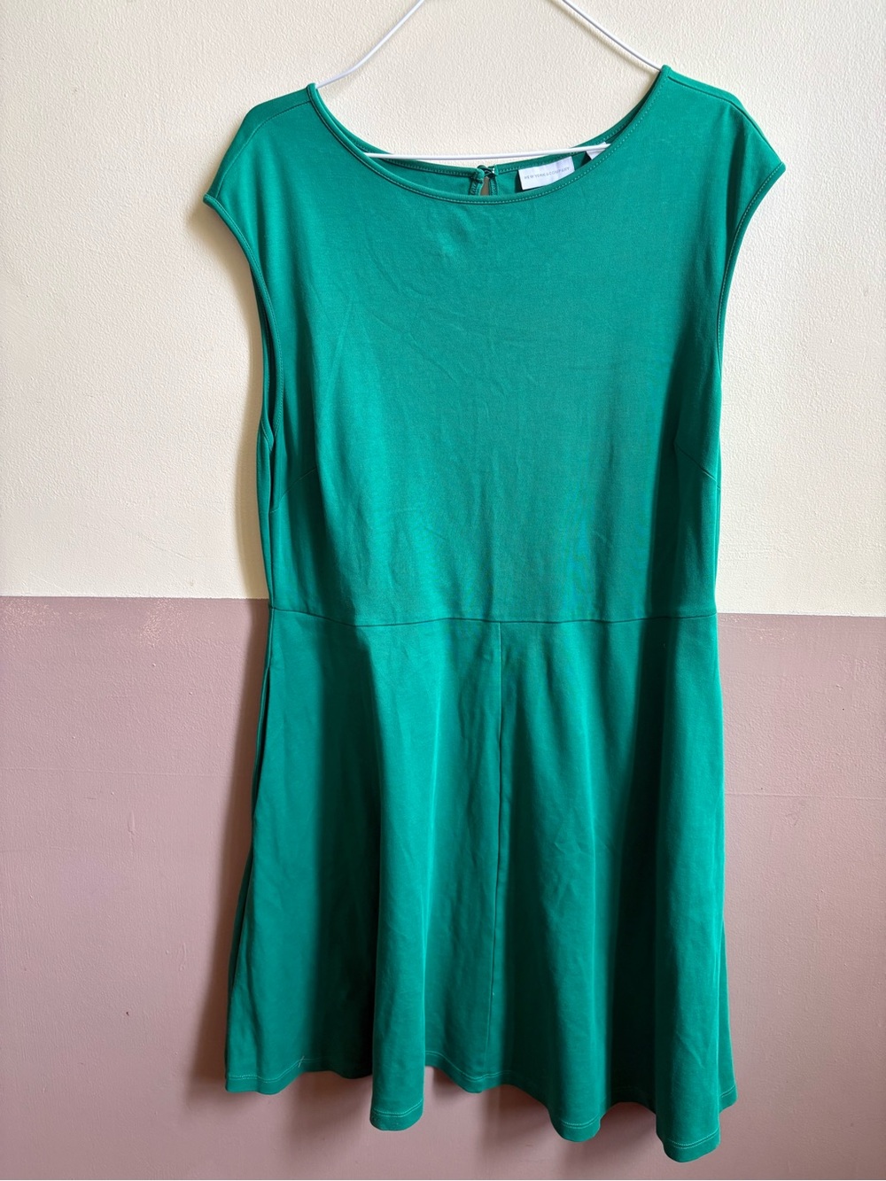 New York & Company Emerald Green Cap-Sleeve Fit & Flare Midi Dress